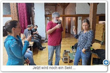 Jetzt wird noch ein Sekt ...